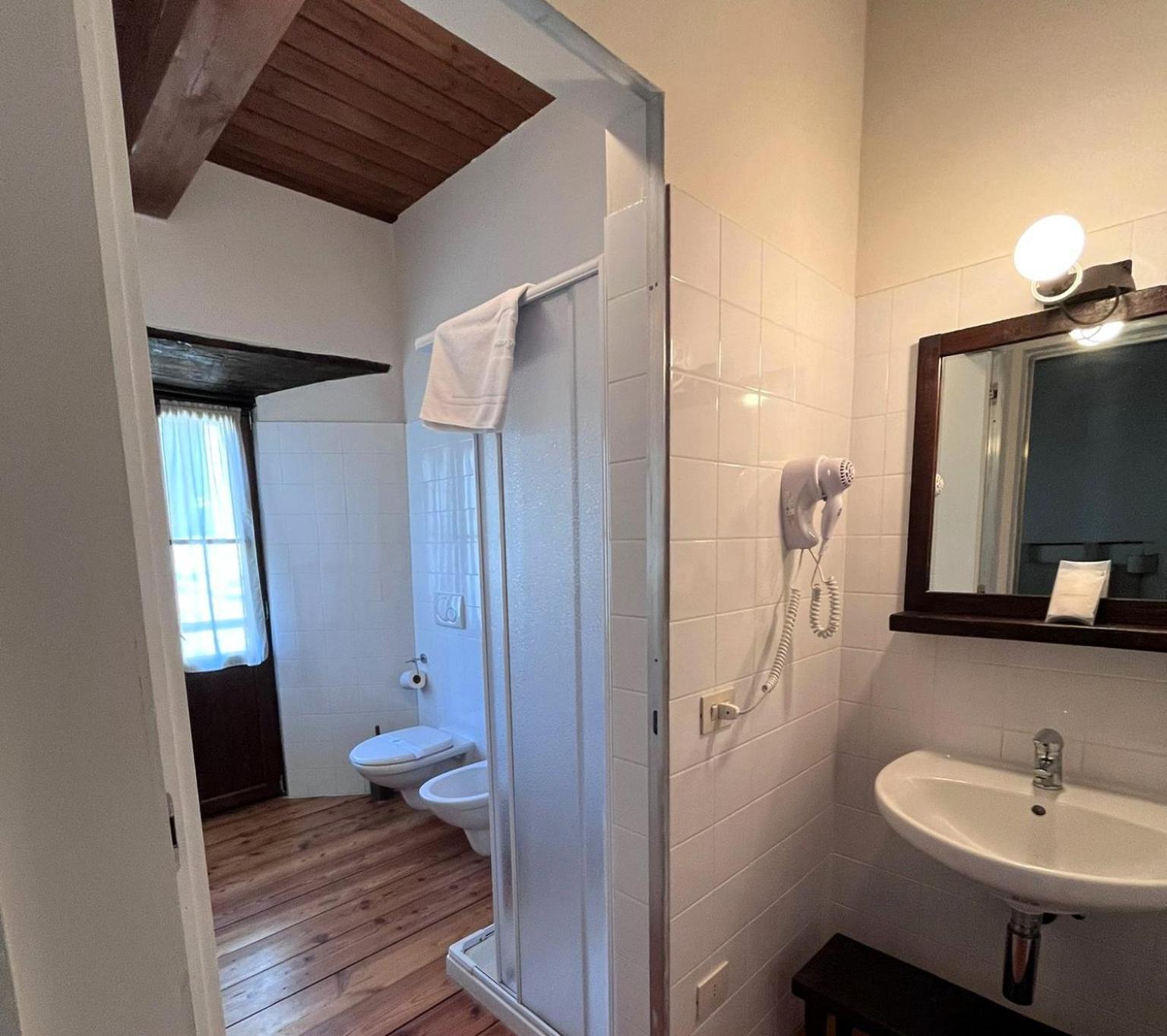 Dimora Storica Casa Vanni Villadossola Exterior foto