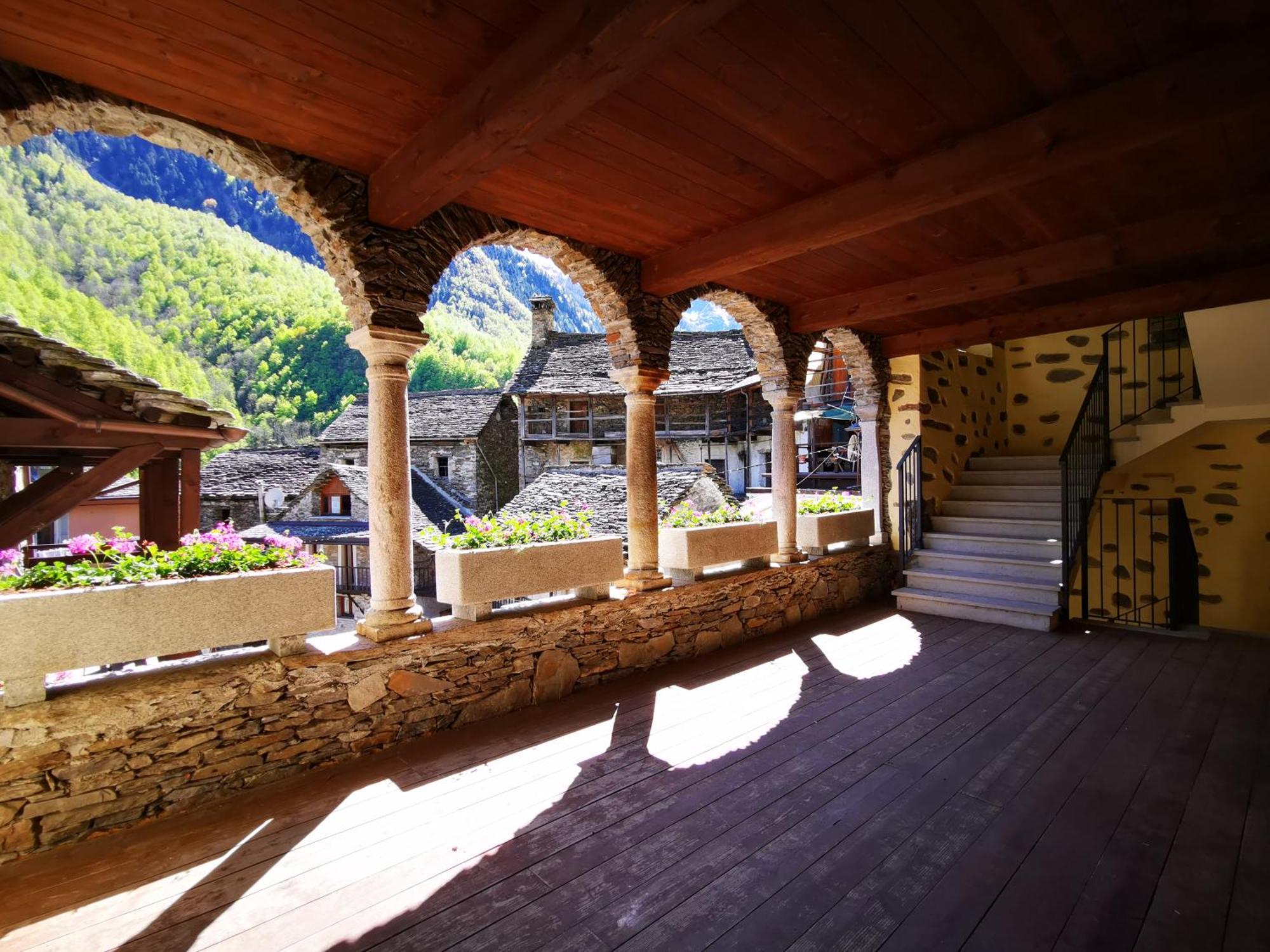 Dimora Storica Casa Vanni Villadossola Exterior foto